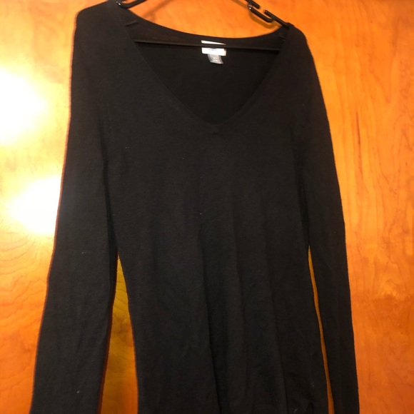 Sweater - Picture 3 of 4